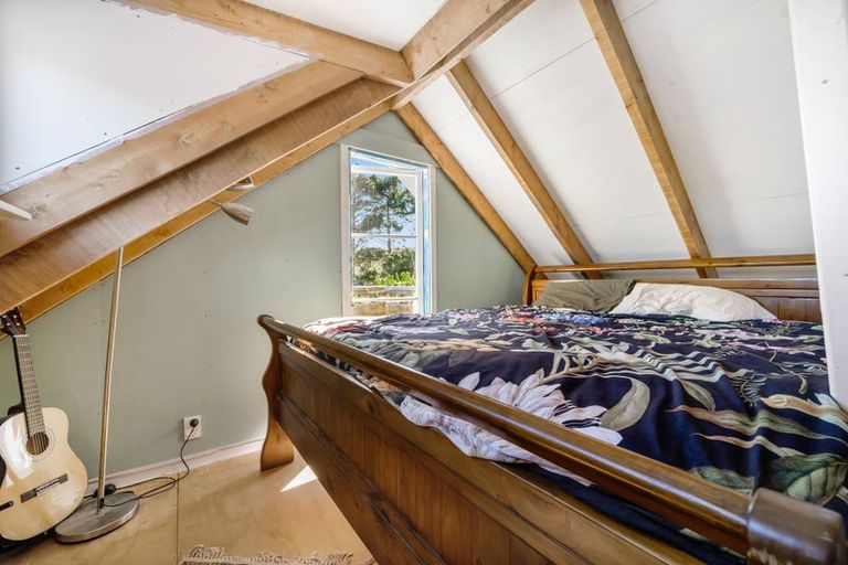 Photo of property in 911 Harington Point Road, Harington Point, Dunedin, 9077