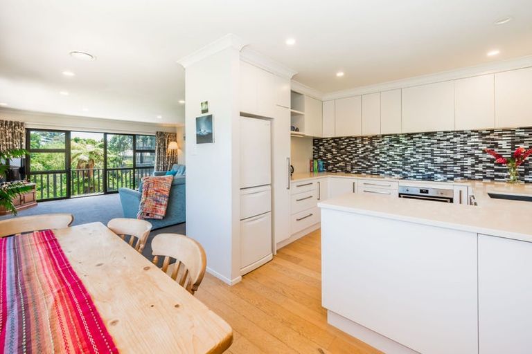 Photo of property in 50 Dale Road, Raumati South, Paraparaumu, 5032