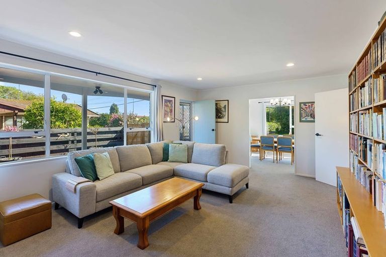 Photo of property in 48a Ngaio Road, Waikanae, 5036