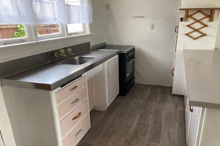 Photo of property in 20 Cricket Place, Melville, Hamilton, 3206