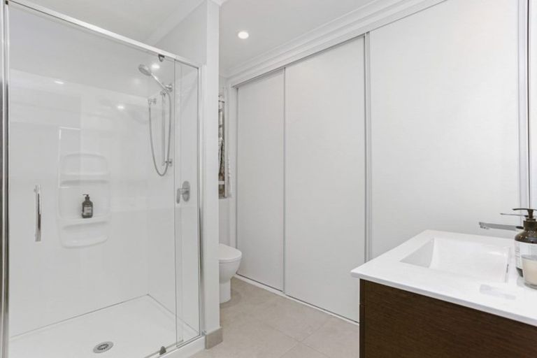 Photo of property in 21 Tuatua Road, Hobsonville, Auckland, 0616