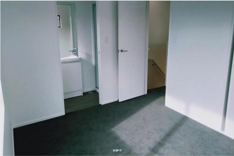 Photo of property in 4b Wattle Road, Sunnyvale, Auckland, 0612