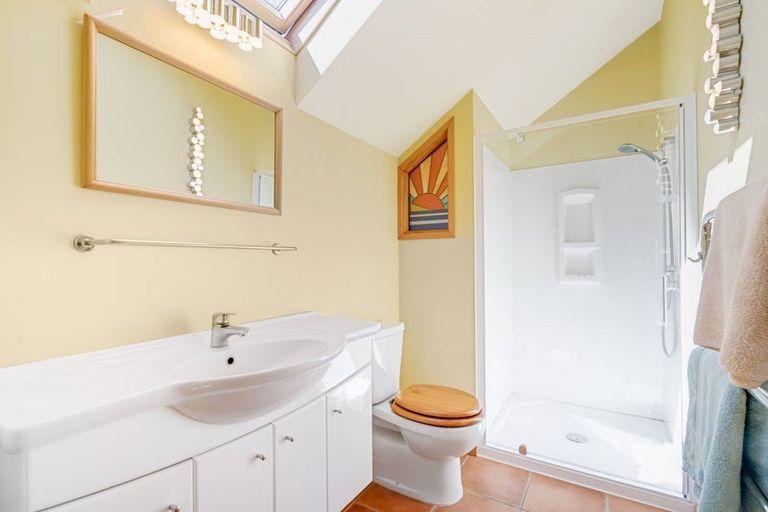 Photo of property in 33 Staffa Street, Woolston, Christchurch, 8062