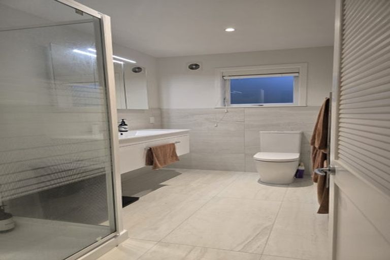 Photo of property in 59 Atkin Avenue, Mission Bay, Auckland, 1071
