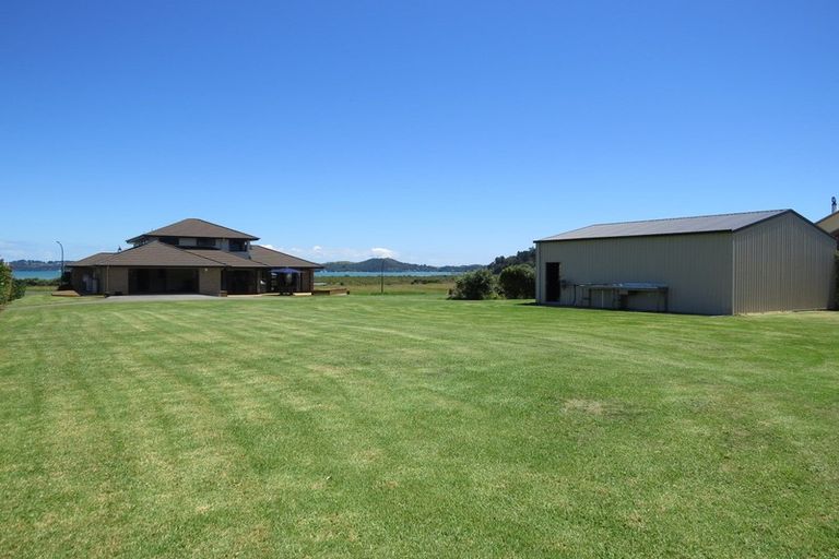 Photo of property in 15 Koromiko Drive, Coromandel, 3506