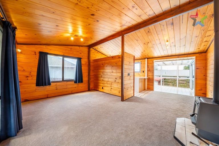 Photo of property in 91 Park Road, Belmont, Lower Hutt, 5010