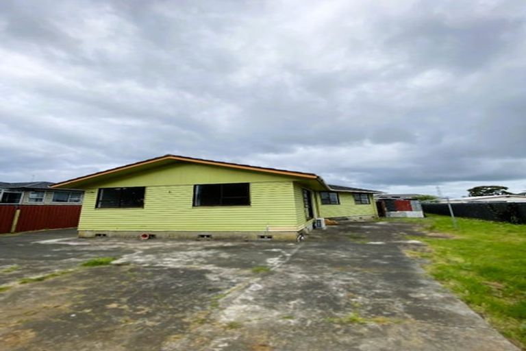 Photo of property in 183 Dawson Road, Clover Park, Auckland, 2023