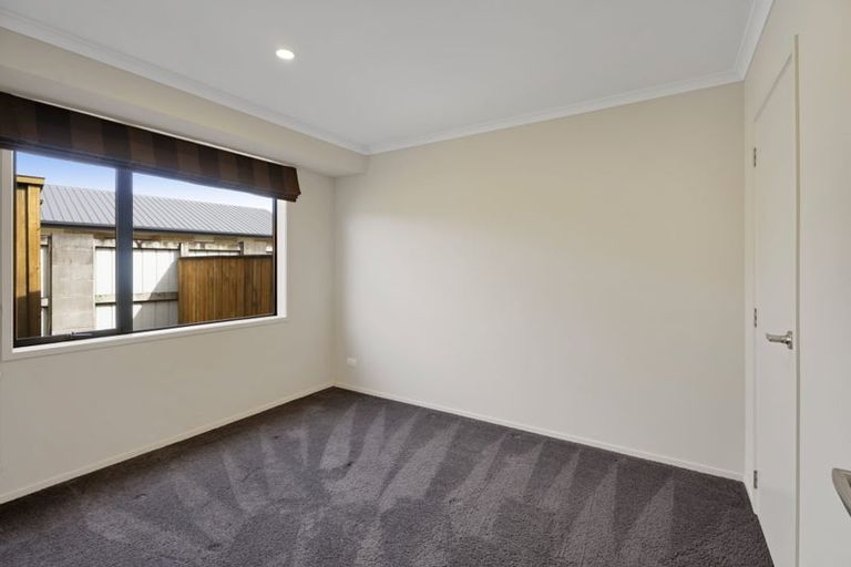 Photo of property in 2 Rawiri Drive, Bell Block, New Plymouth, 4312