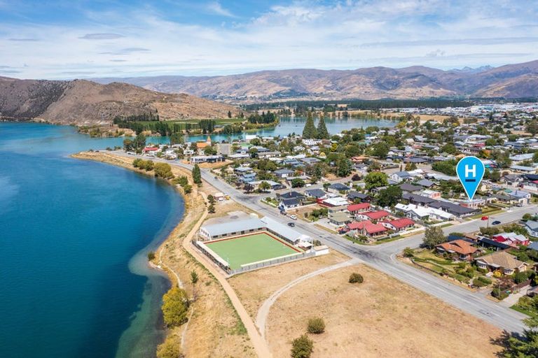 Photo of property in 10 Ray Street, Cromwell, 9310