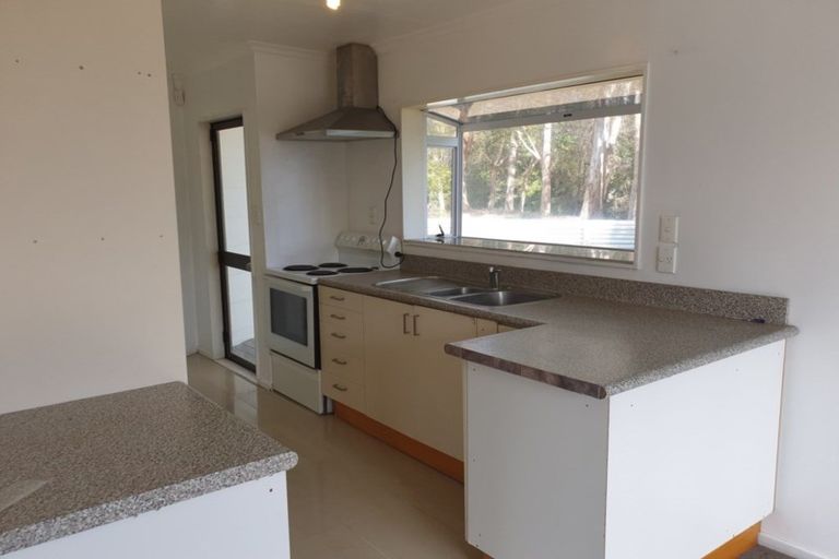 Photo of property in 45b Aquarius Drive, Kawaha Point, Rotorua, 3010