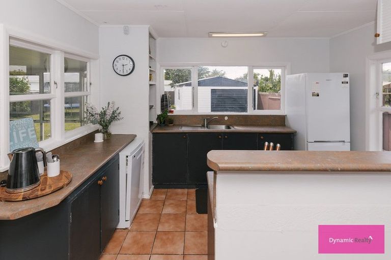 Photo of property in 33 Slacks Road, Awapuni, Palmerston North, 4412