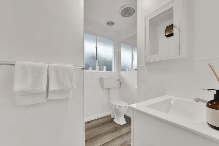 Photo of property in 2/65 Champion Street, Edgeware, Christchurch, 8013