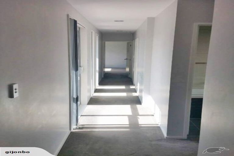 Photo of property in 12 Moho Lane, Takanini, 2112