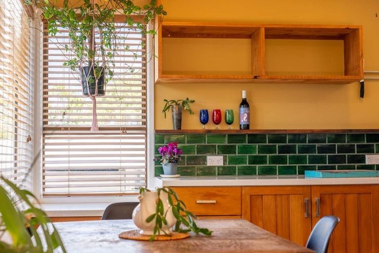 Photo of property in 157 Gills Road, Half Moon Bay, Auckland, 2014