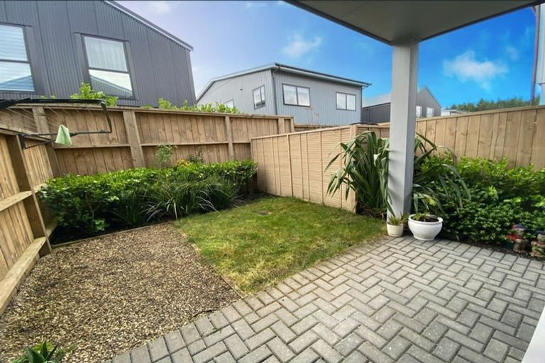 Photo of property in 29 Pukewhero Rise, Westgate, Auckland, 0614