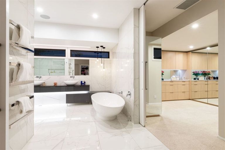 Photo of property in 14a Jacksons Road, Merivale, Christchurch, 8014