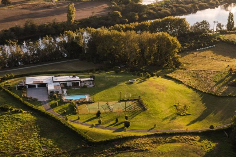 Photo of property in 23 Sullivan Road, Horsham Downs, Hamilton, 3281