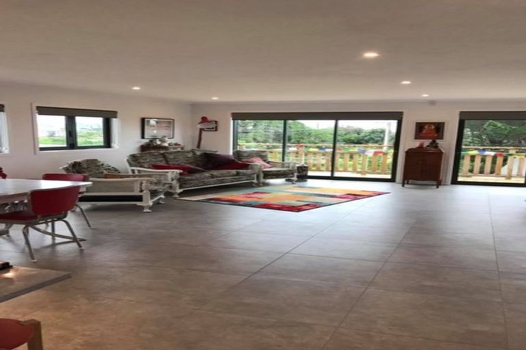 Photo of property in 21 Gawler Street, Te Horo Beach, Otaki, 5581