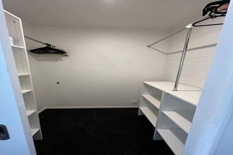 Photo of property in 1/3 Nickleby Place, Mellons Bay, Auckland, 2014