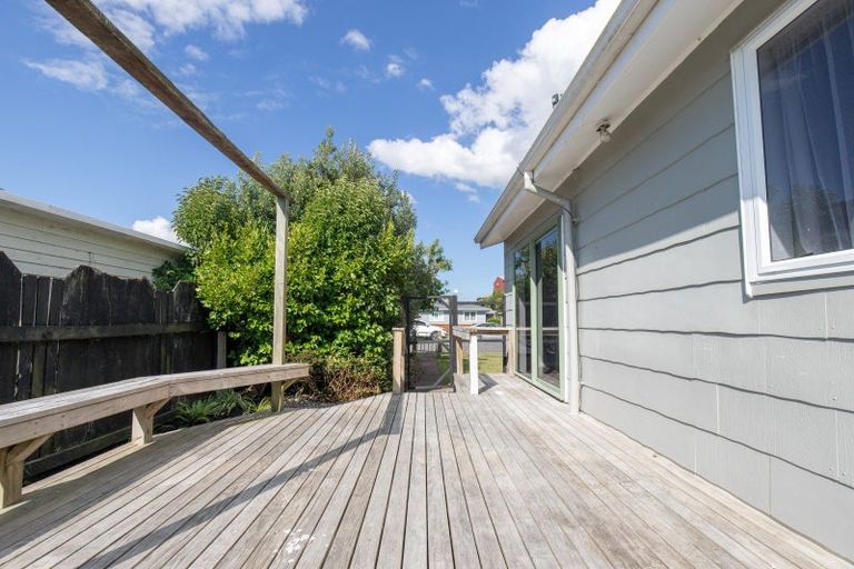 Photo of property in 14 Ponui Avenue, Kerepehi, Paeroa, 3671