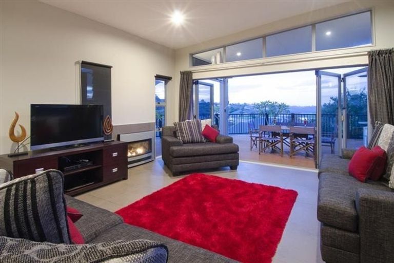 Photo of property in 12 Glenorchy Place, Pyes Pa, Tauranga, 3112