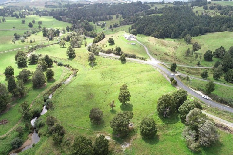 Photo of property in 818a Waimate Road North, Waimate North, Kerikeri, 0293