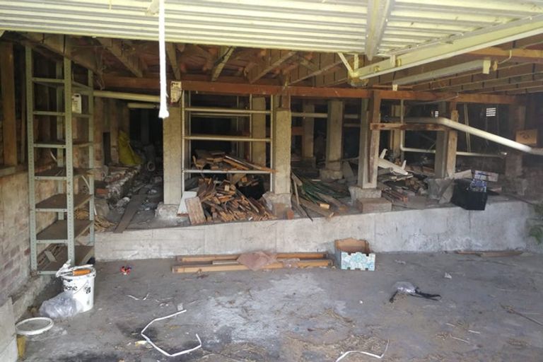 Photo of property in 25 Williamson Avenue, Belmont, Auckland, 0622