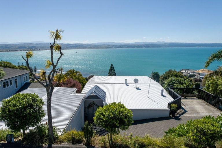 Photo of property in 157 Thompson Road, Bluff Hill, Napier, 4110