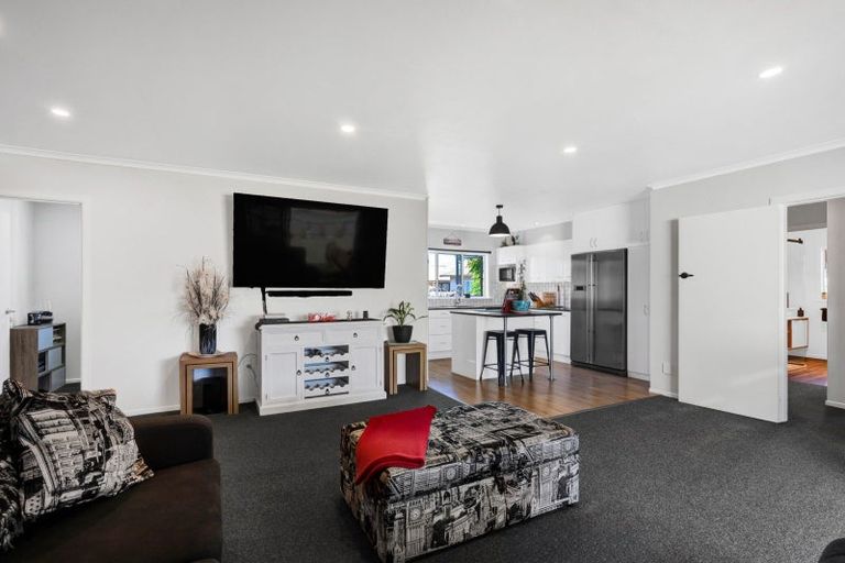 Photo of property in 151 Ngamotu Road, Spotswood, New Plymouth, 4310