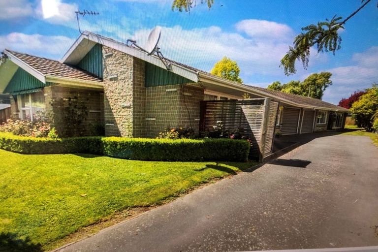 Photo of property in 2/18 Tomes Road, St Albans, Christchurch, 8052