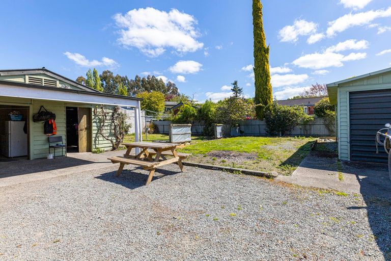 Photo of property in 7 Mckenzie Street, Geraldine, 7930