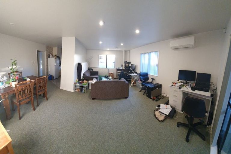 Photo of property in 14a Mason Street, Moera, Lower Hutt, 5010