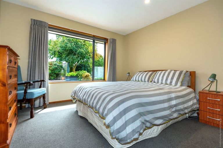 Photo of property in 9 Blue Gum Place, New Brighton, Christchurch, 8083