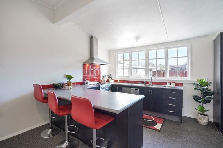 Photo of property in 375 College Street, Hokowhitu, Palmerston North, 4410