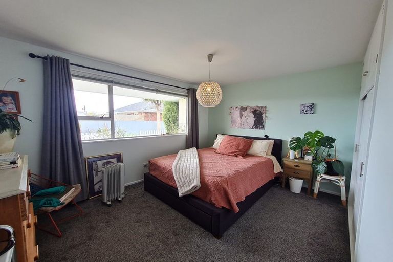 Photo of property in 3/90 Springs Road, Hornby, Christchurch, 8042