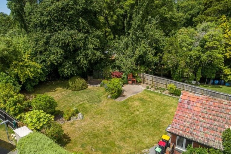 Photo of property in 9 Girvan Street, Fendalton, Christchurch, 8041