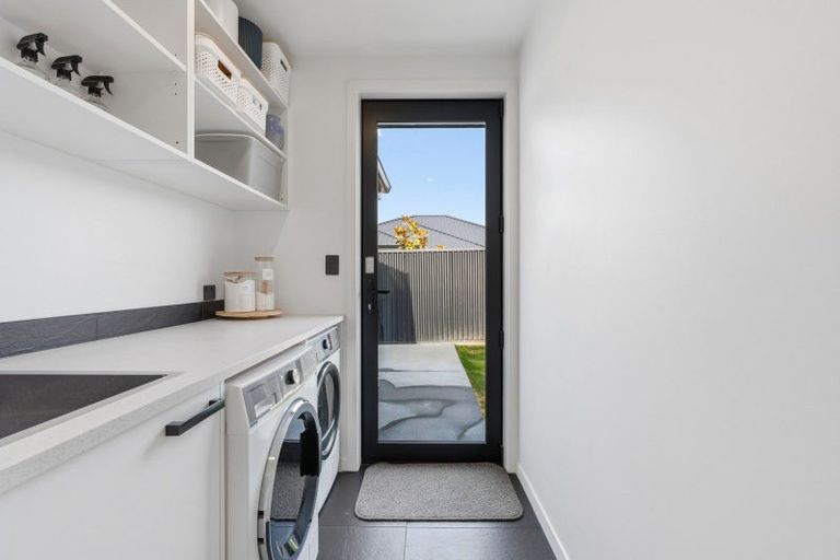 Photo of property in 8 Tuwhare Lane, Mosgiel, 9024