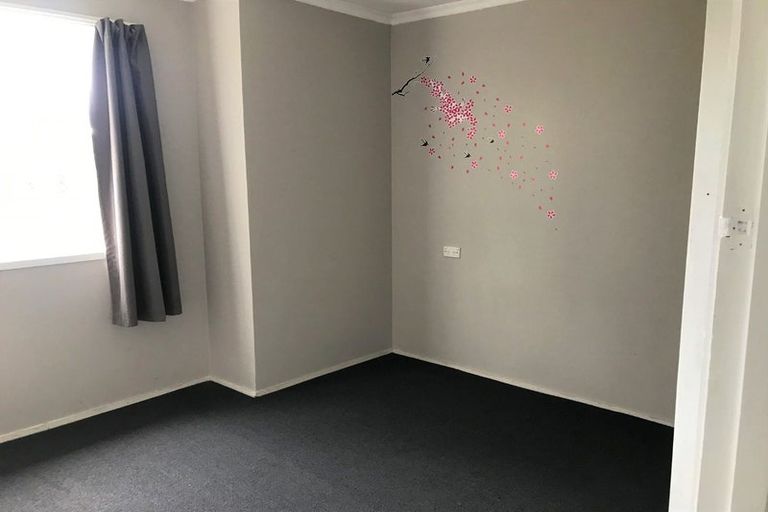 Photo of property in 51 Precelly Street, Allanton, Mosgiel, 9092