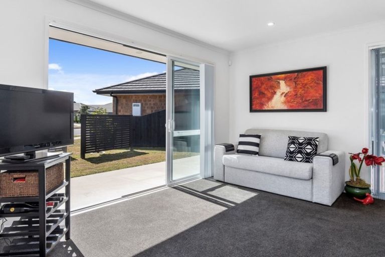 Photo of property in 17 Blanche Road, Papamoa Beach, Papamoa, 3118