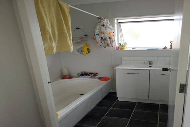 Photo of property in 89a Pohutukawa Drive, Owhata, Rotorua, 3010