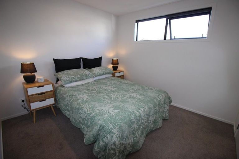 Photo of property in 1c Stott Avenue, Birkdale, Auckland, 0626