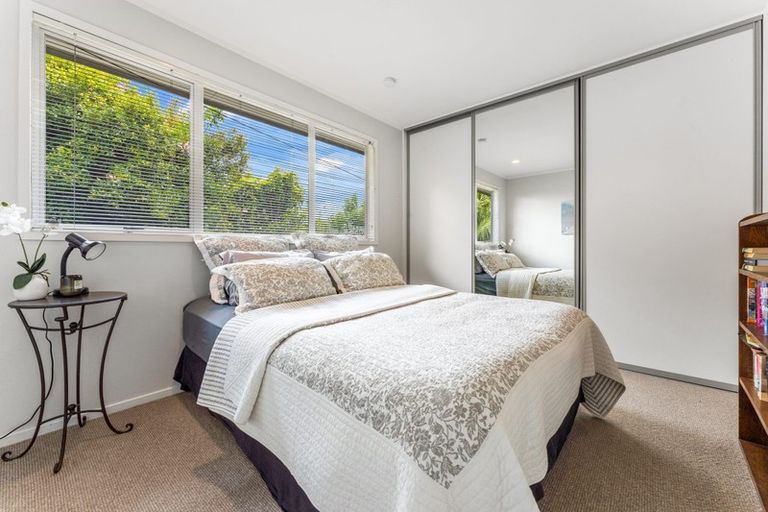 Photo of property in 46 Hinemoa Street, Birkenhead, Auckland, 0626