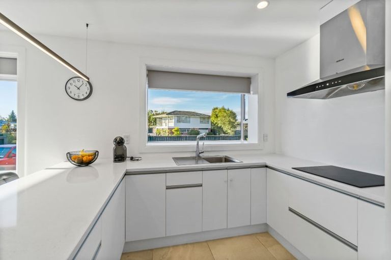 Photo of property in 79 Gladson Avenue, Sockburn, Christchurch, 8042