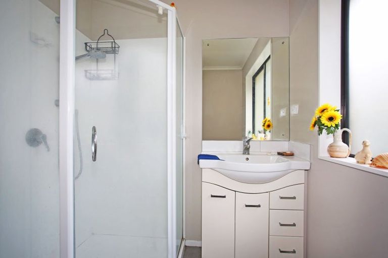 Photo of property in 15 Matai Street, Waiuku, 2123