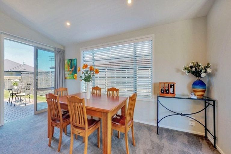 Photo of property in 19 Noumea Drive, Rangatira Park, Taupo, 3330