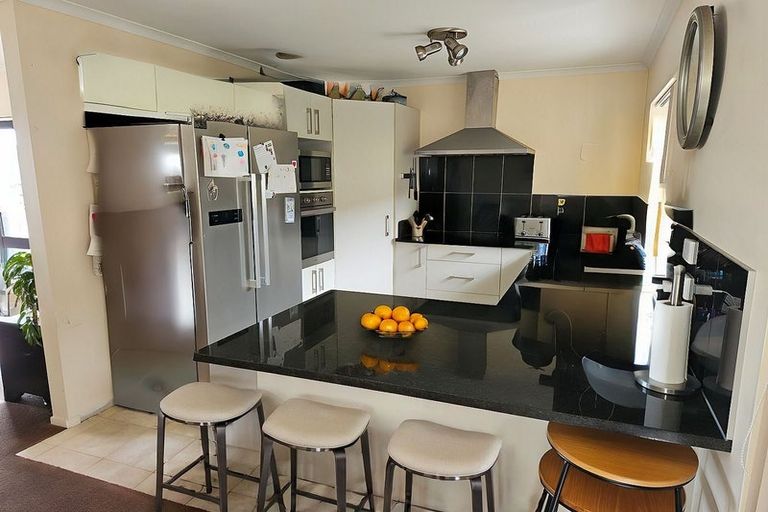 Photo of property in 9 Lili Road, Tuakau, 2121