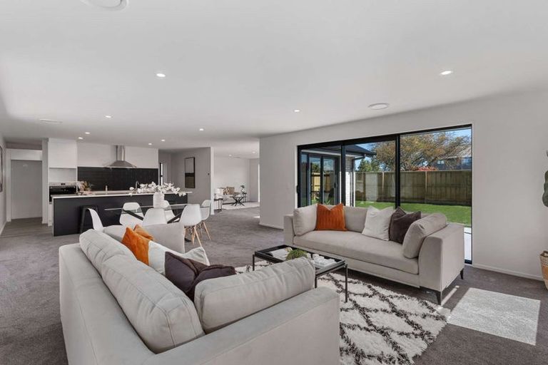 Photo of property in 22a Fairhurst Place, Rolleston, 7614