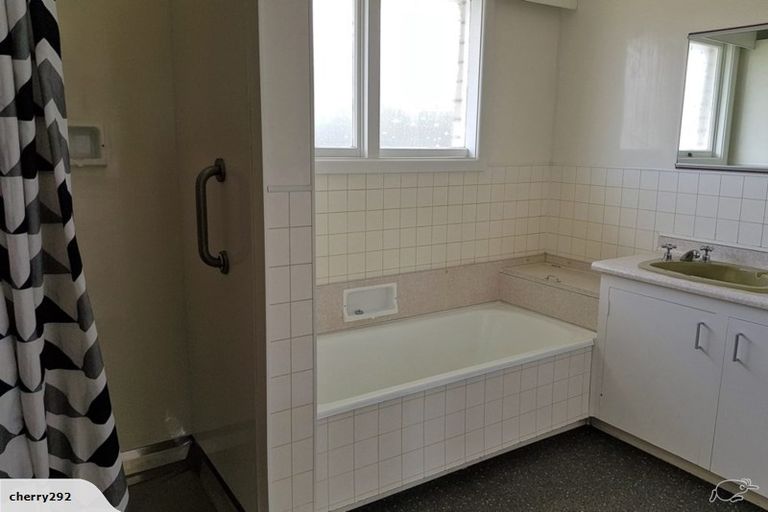 Photo of property in 3/14 Campbell Street, Maori Hill, Timaru, 7910