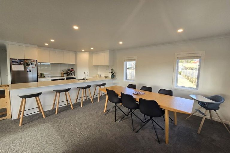Photo of property in 10 Gaff Place, Whitby, Porirua, 5024