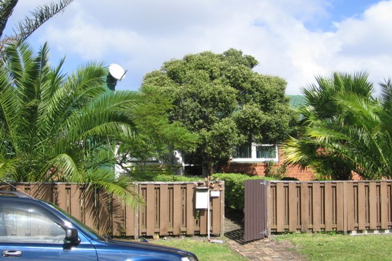 Photo of property in 38 Pinedale Place, Henderson, Auckland, 0610